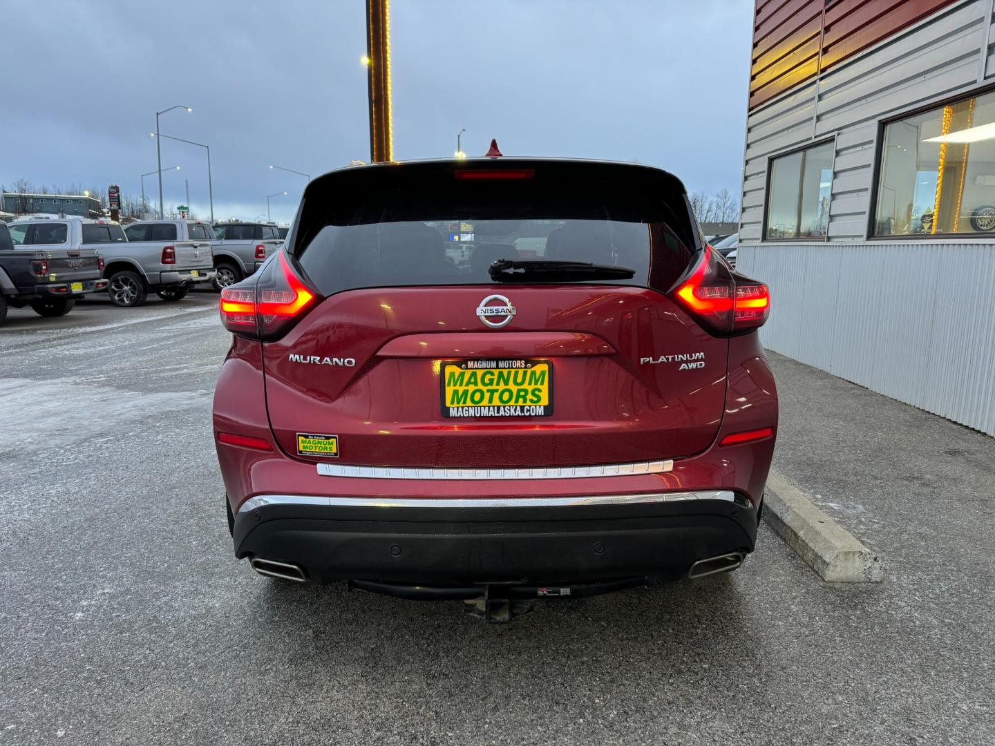 2019 Red /Black Nissan Murano Platinum AWD (5N1AZ2MS2KN) with an 3.5L V6 DOHC 24V engine, CVT transmission, located at 1960 Industrial Drive, Wasilla, 99654, (907) 274-2277, 61.573475, -149.400146 - Photo#4